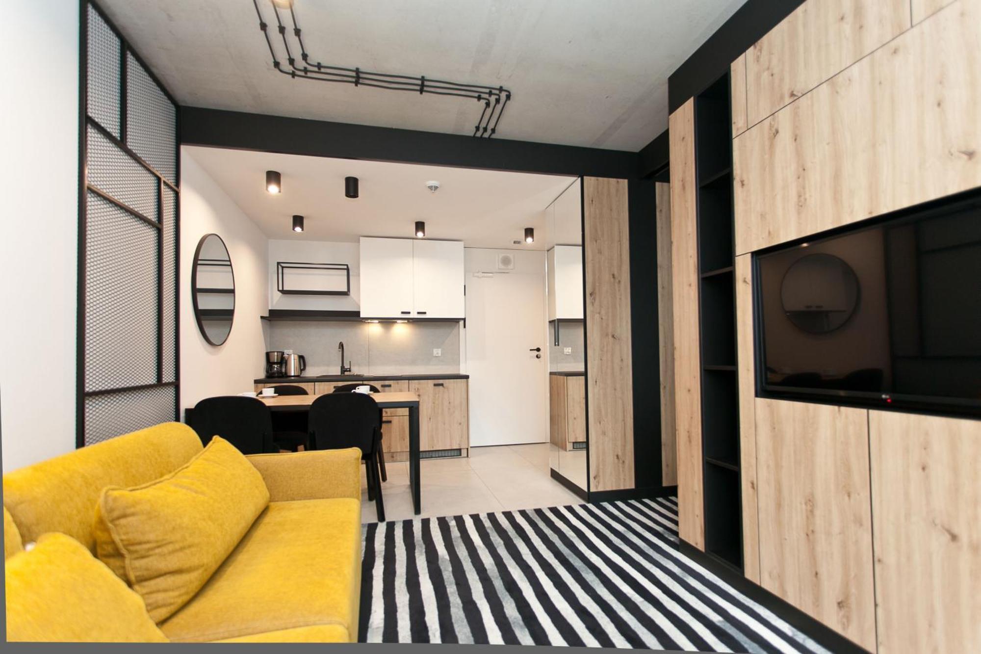 420 Port Basen & Jacuzzi Apartament *